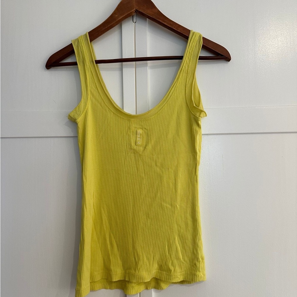 Lime Green Ribbed Tank Top - Picture 2 of 3